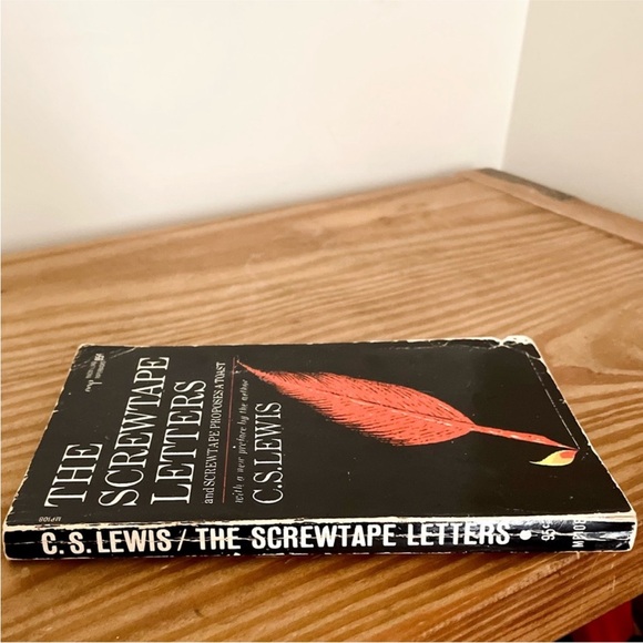 💥 VTG 1961 “The Screwtape Letters” by C.S. Lewis - Picture 2 of 6